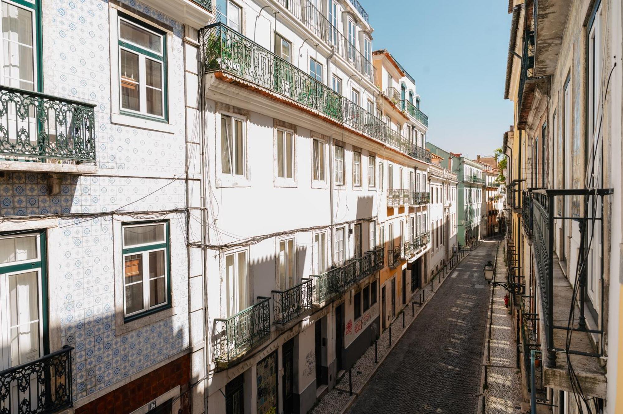 Hostal Modern Bairro Alto *
